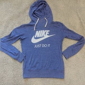 Nike pull over